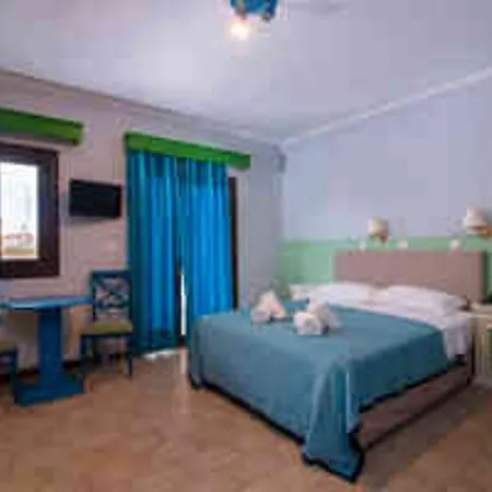 Pegasus Hotel 3*